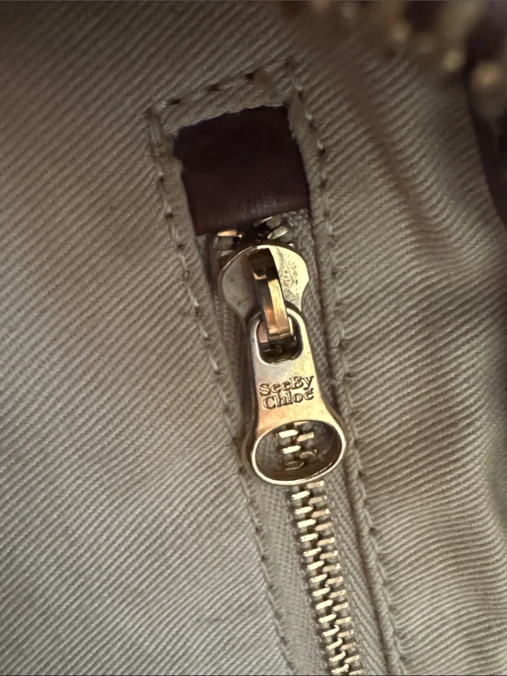 See by Chloé | Burgundy Paige Medium Purse Leather removable Crossbody strap